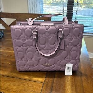 Coach Maggie tote in jasmine